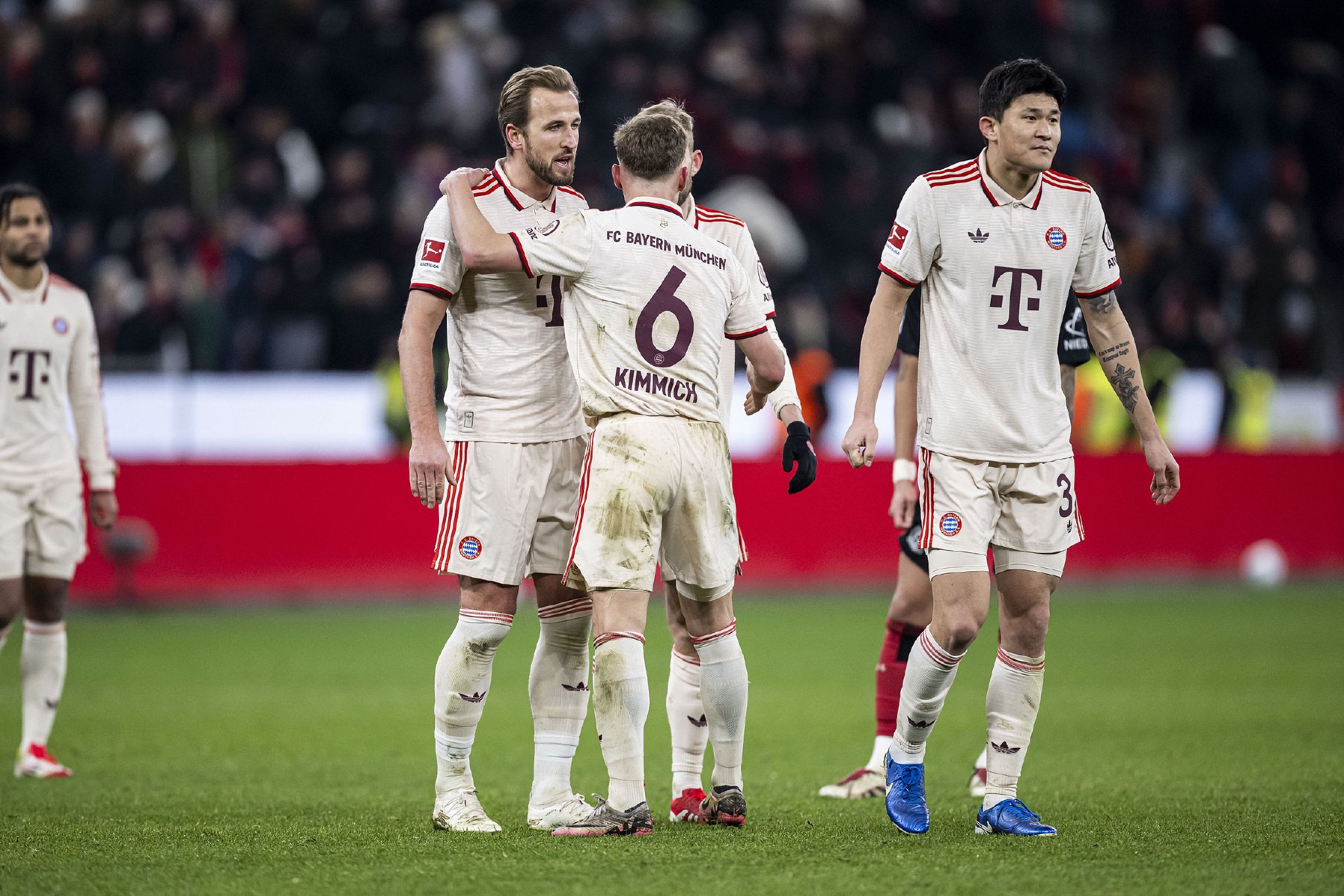 哈登官方宣布晋级下一阶段新规，拜仁引发争议！