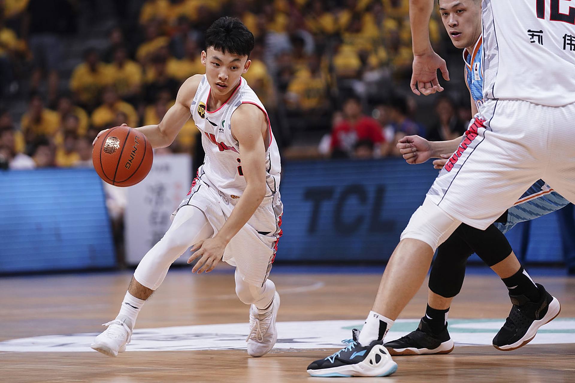 开云登录入口-赛前广州队备战CBA常规赛，主帅复盘细节曝光，信心回归，训练强度明显提升的简单介绍-开云登录入口